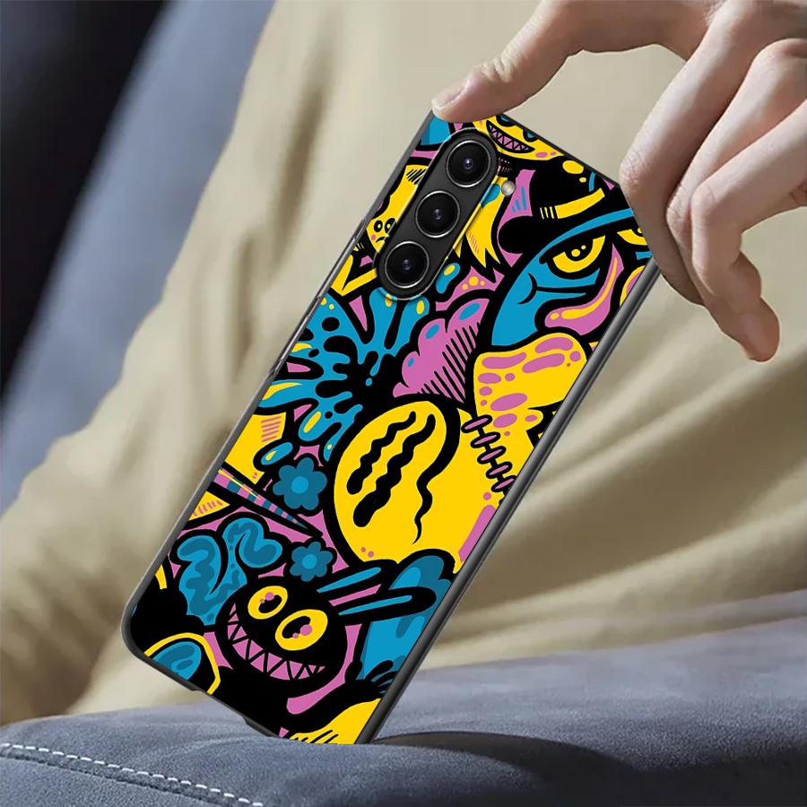 Phone Cases Z Fold 6 - حافظة بتصميم جرافيتي كرتونية لهاتف سامسونج