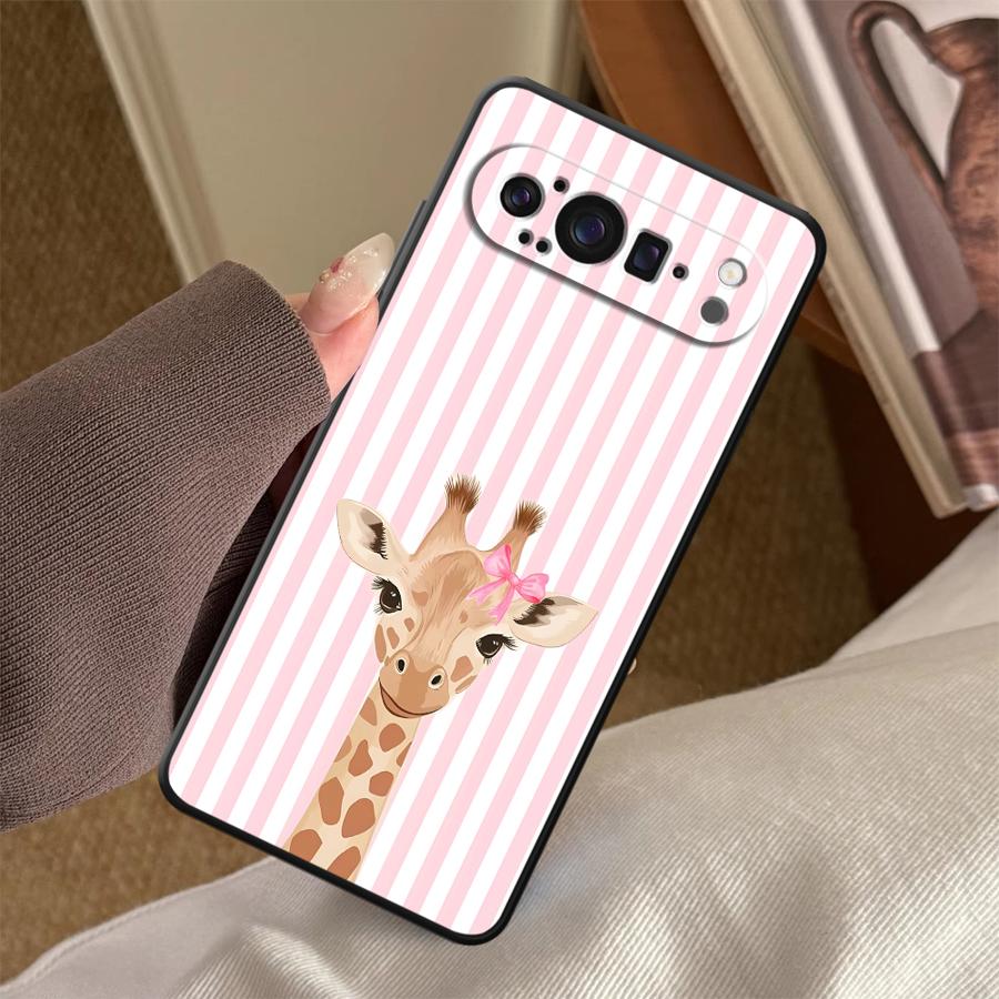 غطاء هاتف كرتوني على شكل زرافة - مراجعة Phone Cases Pixel 10 Pro وسعره
