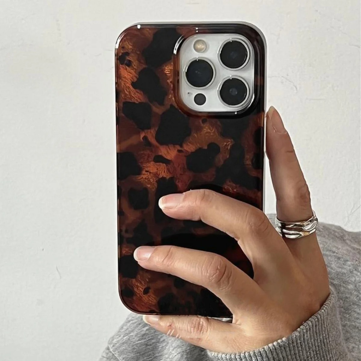 غطاء هاتف بتصميم كهرماني عتيق  - مراجعة Phone Cases Protective وسعره
