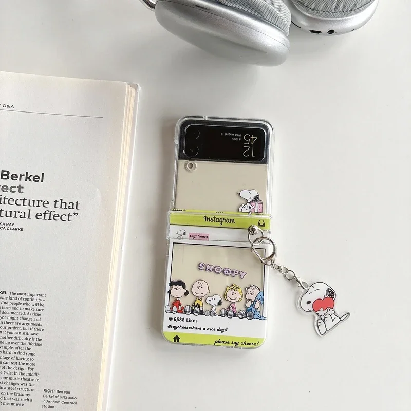 غطاء هاتف شفاف بتصميم كرتوني ل - مراجعة Phone Cases Z Flip 5 وسعره